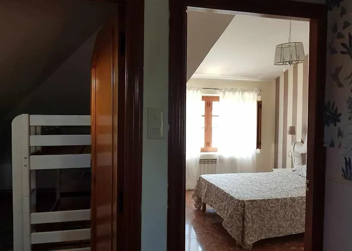 Casa de campo con piscina, 12 personas